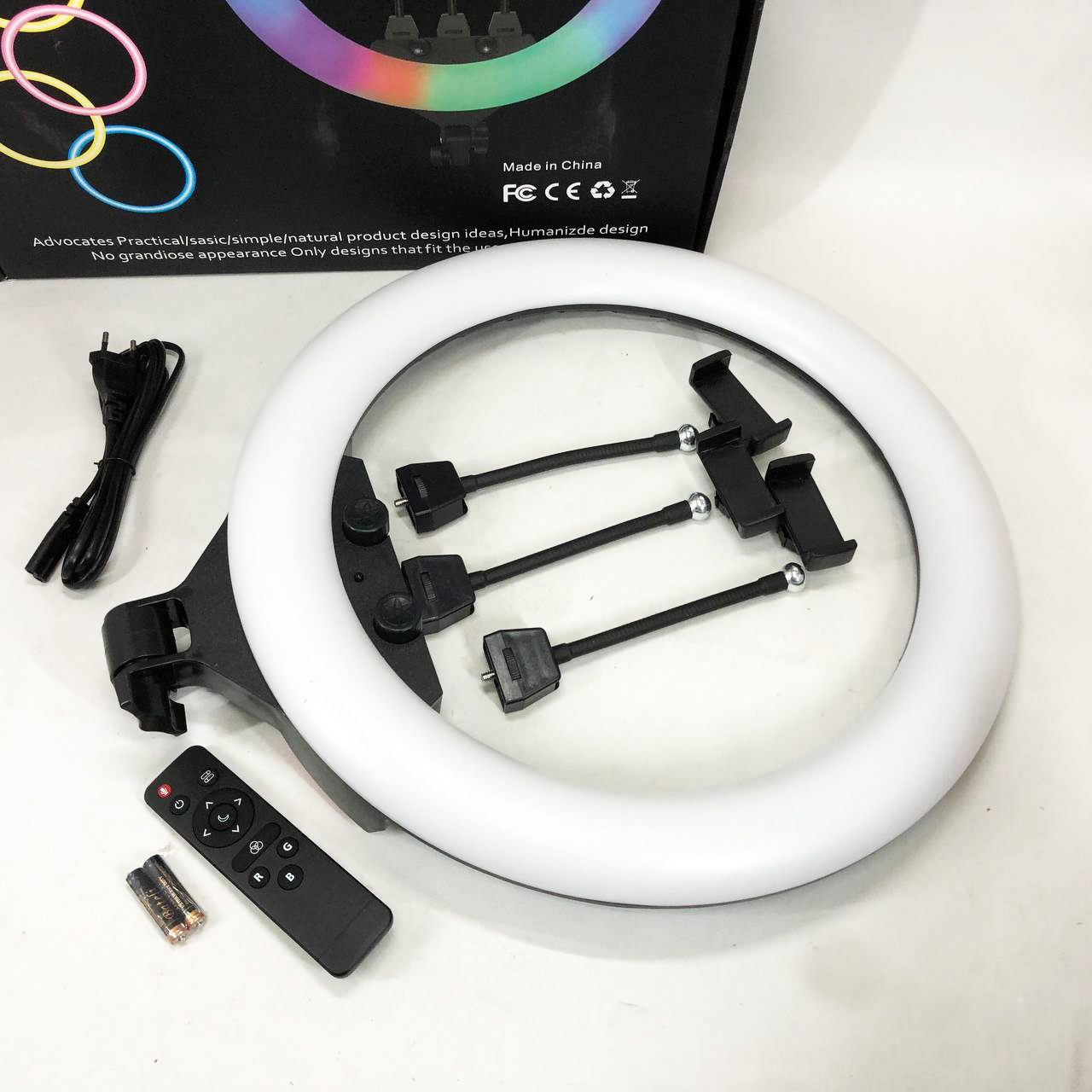 Кольцевая LED лампа RGB MJ45 Ring 45cm комплектация адаптер со встроенным кабелем, держатели для телефона, пульт