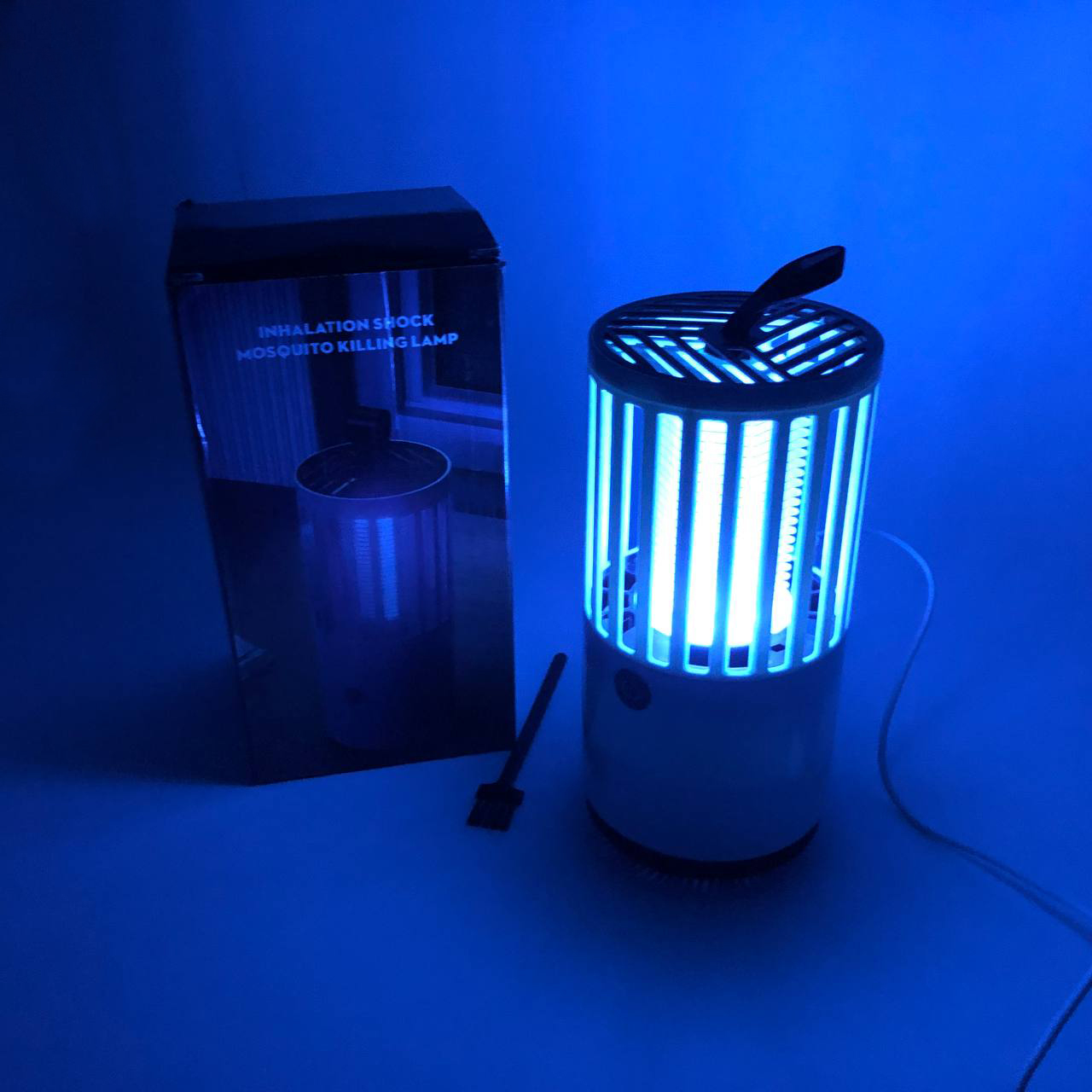 Лампа-ловушка для комаров Бытовая с зарядкой от Usb 1001 MOSQUITO LAMP, портативная