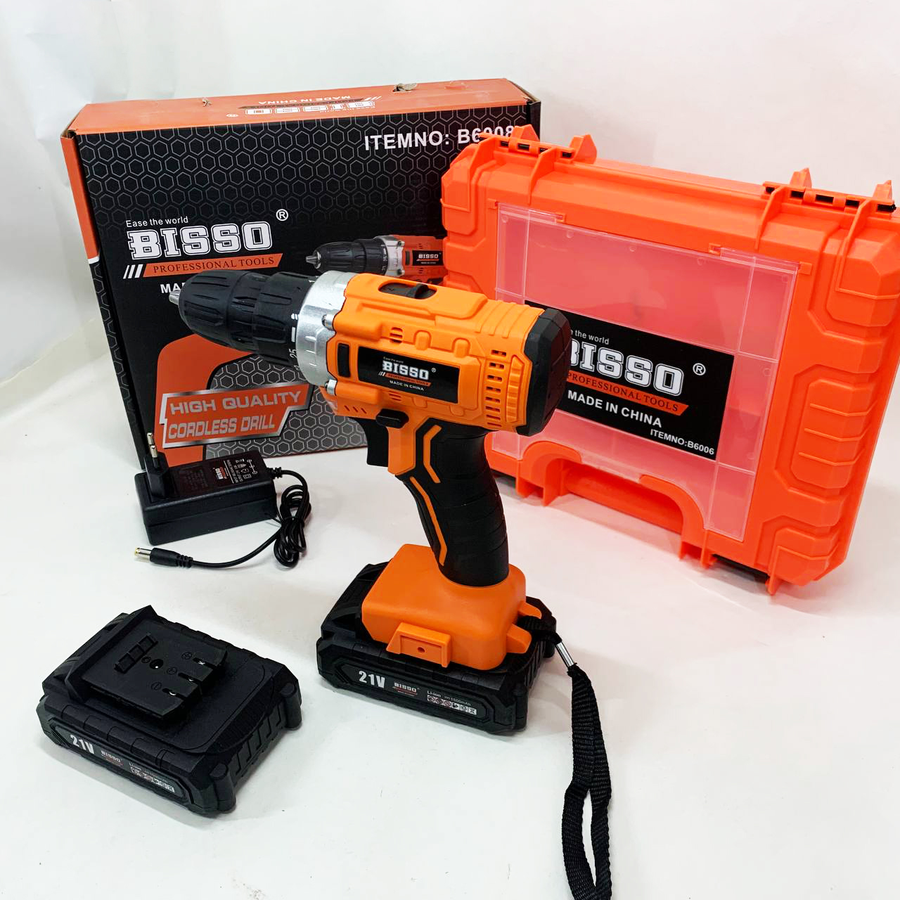 Шуруповерт аккумуляторный в чемодане BISSO B6008 21V