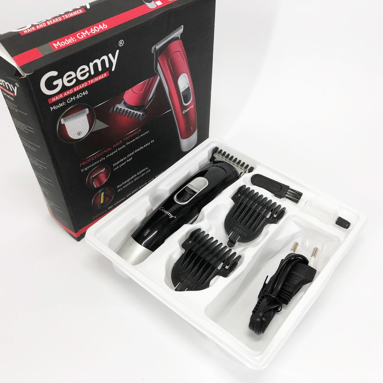 Машинка для стрижки волос Gemei GM-6046, Практичная машинка для стрижки волос. Цвет: черный