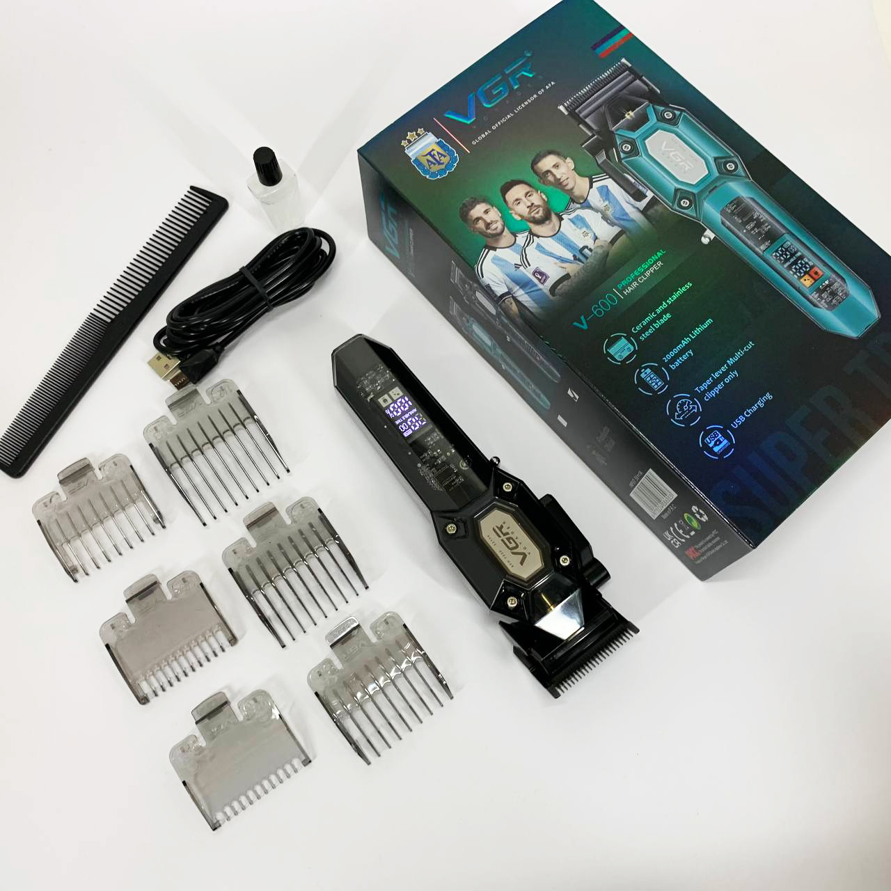 Аккумуляторная машинка для стрижки VGR V-600. Цвет: черный