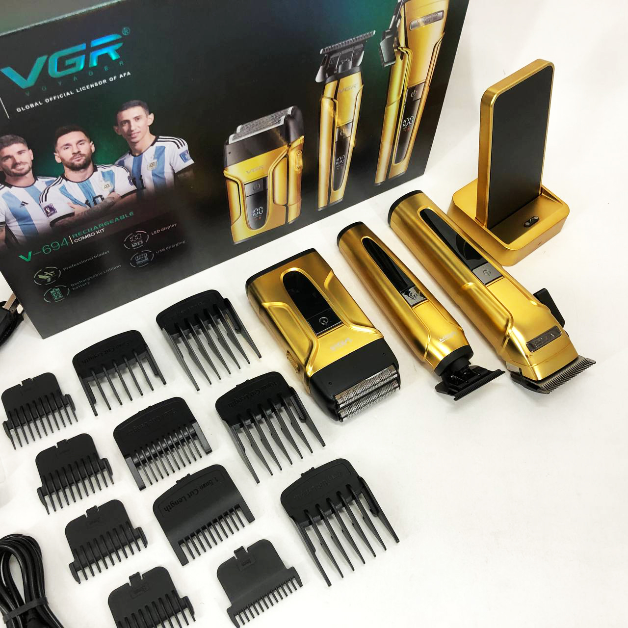 Комплект 3 в 1 VGR V-694 аккумуляторная машинка для стрижки, триммер и электробритва шейвер. Цвет: золотой