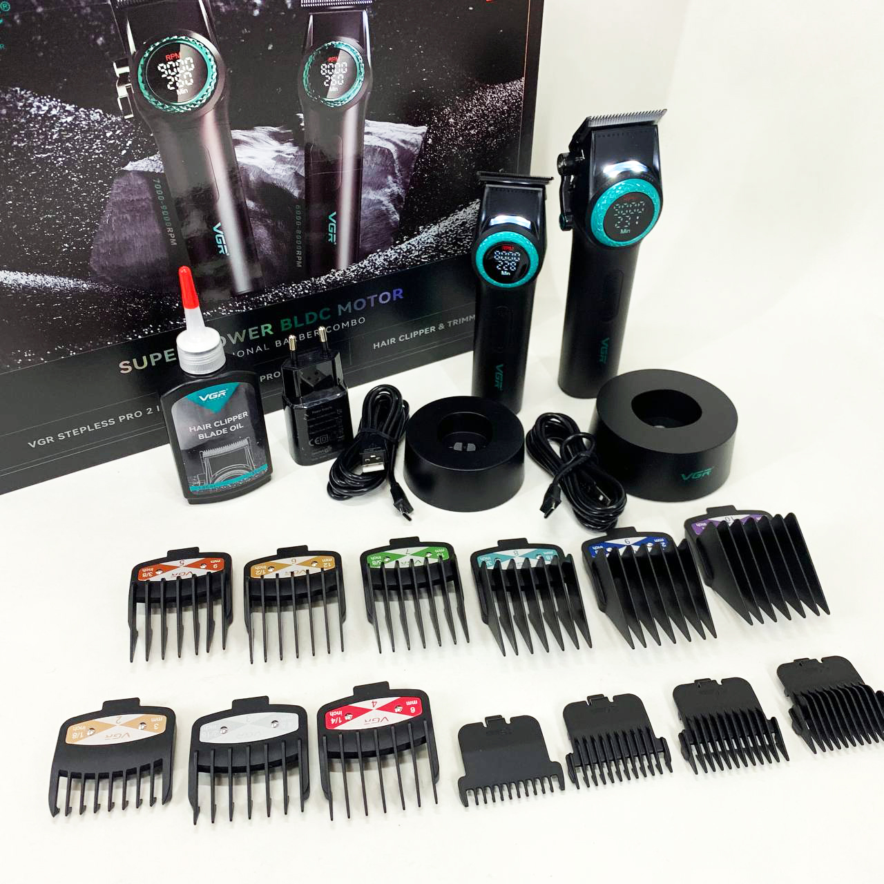 Набор VGR 2 в 1 V-001 V-977 BLACK, аккумуляторная машинка для стрижки и триммер. Цвет: черный