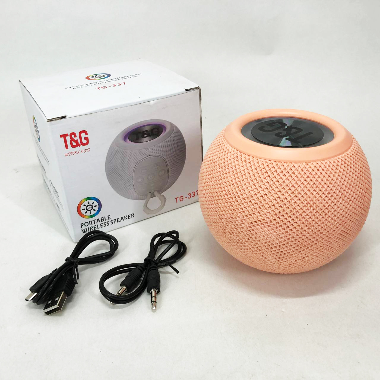 Беспроводная мощная колонка TG337 с Bluetooth, RGB-подсветкой и радио. Цвет: розовый