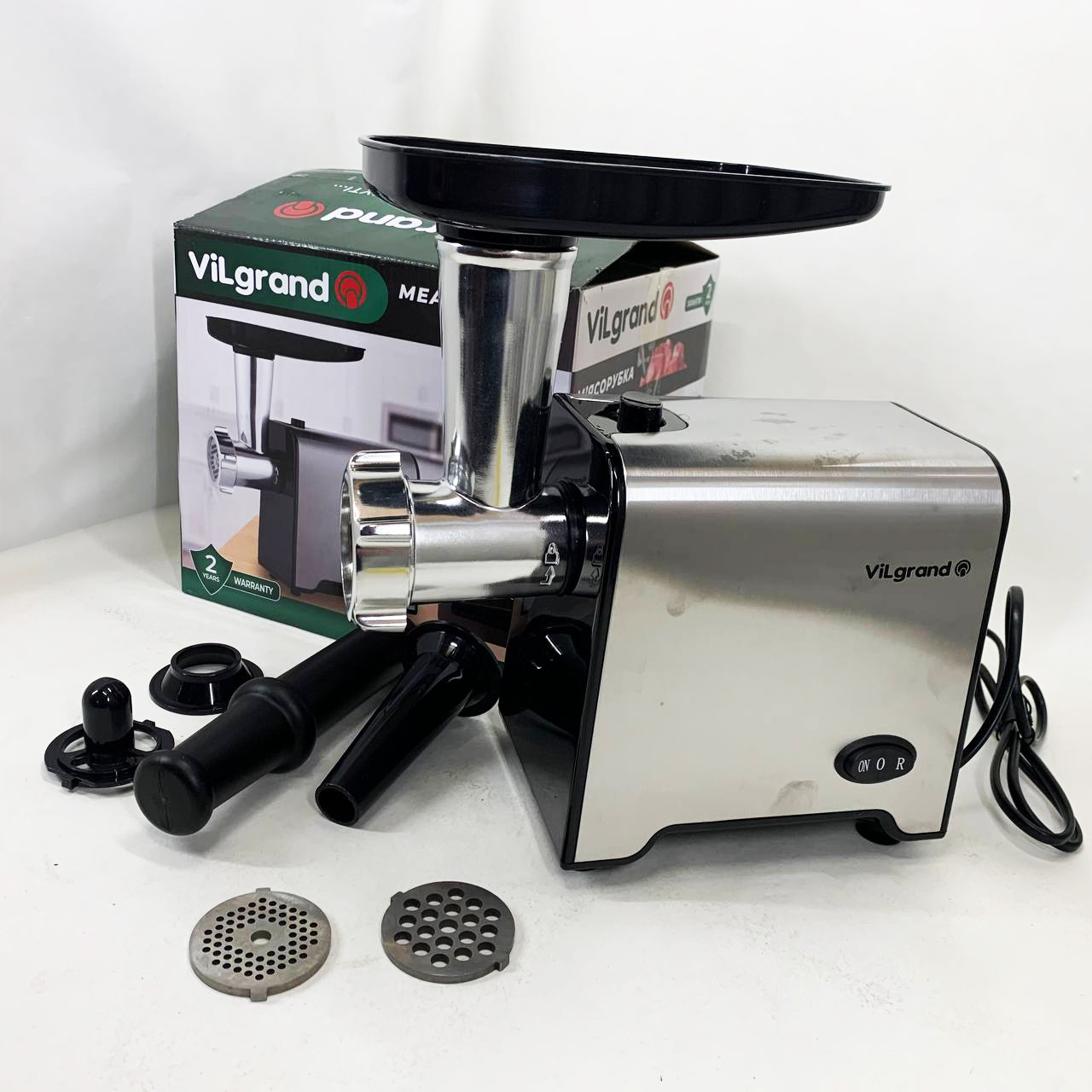 Мясорубка электрическая с нержавейки VILGRAND V1212MG стальная 1200 Вт