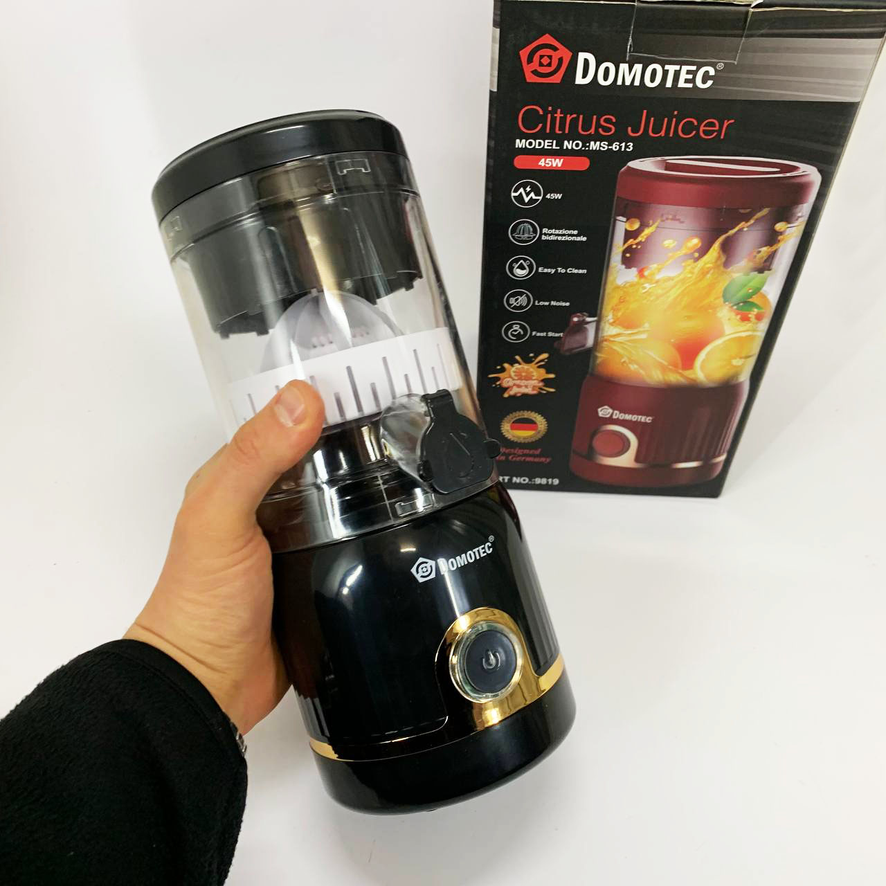 Соковыжималка для цитрусовых Domotec MS-613 250мл. Цвет: черный