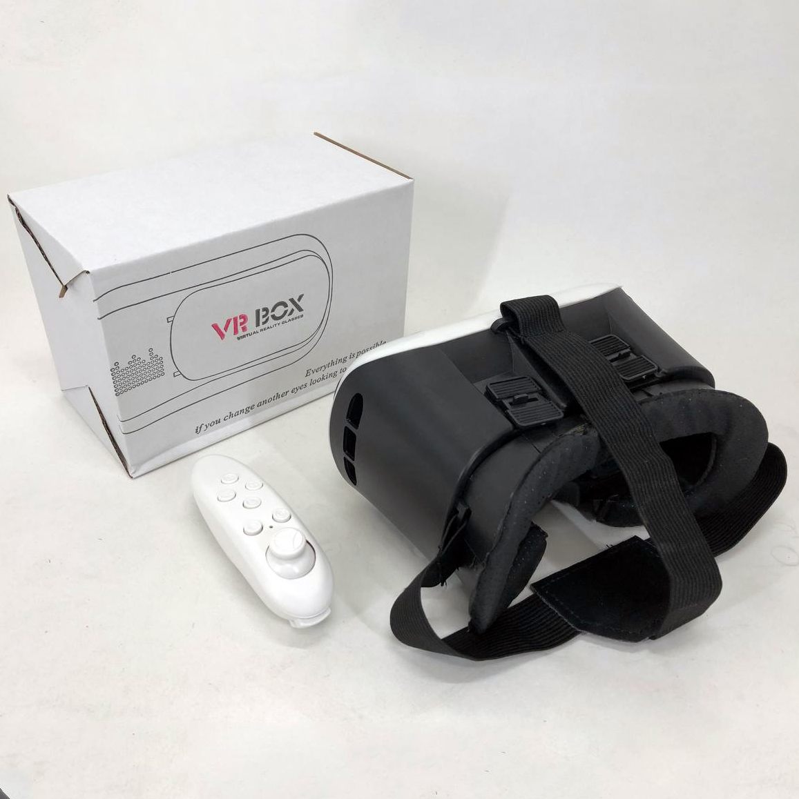 Очки виртуальной реальности с пультом VR BOX G2 для смартфонов с диагональю экранов от 4 до 6 дюймов
