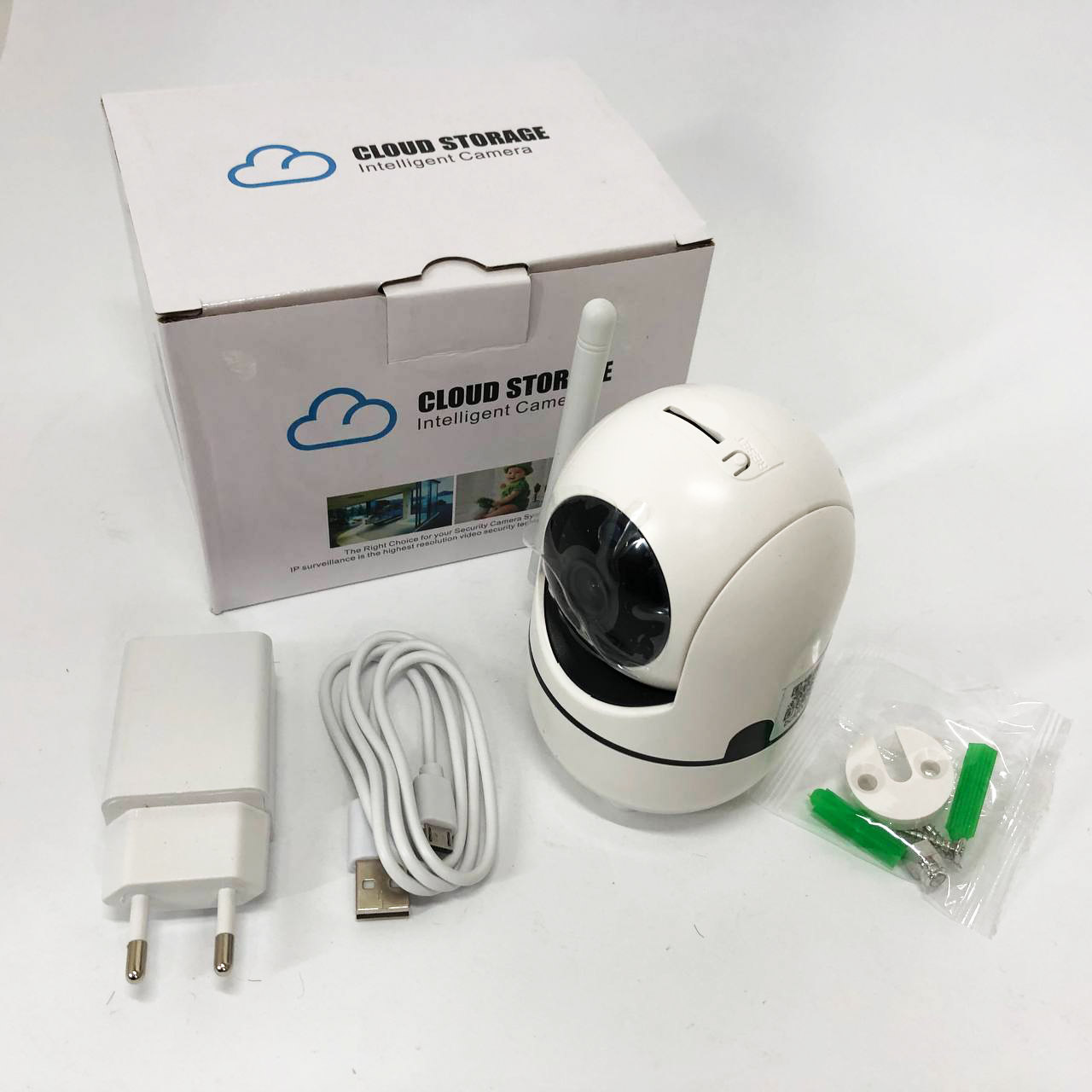 Беспроводная поворотная IP камера WiFi microSD UKC Y13G 1mp с распознаванием лиц