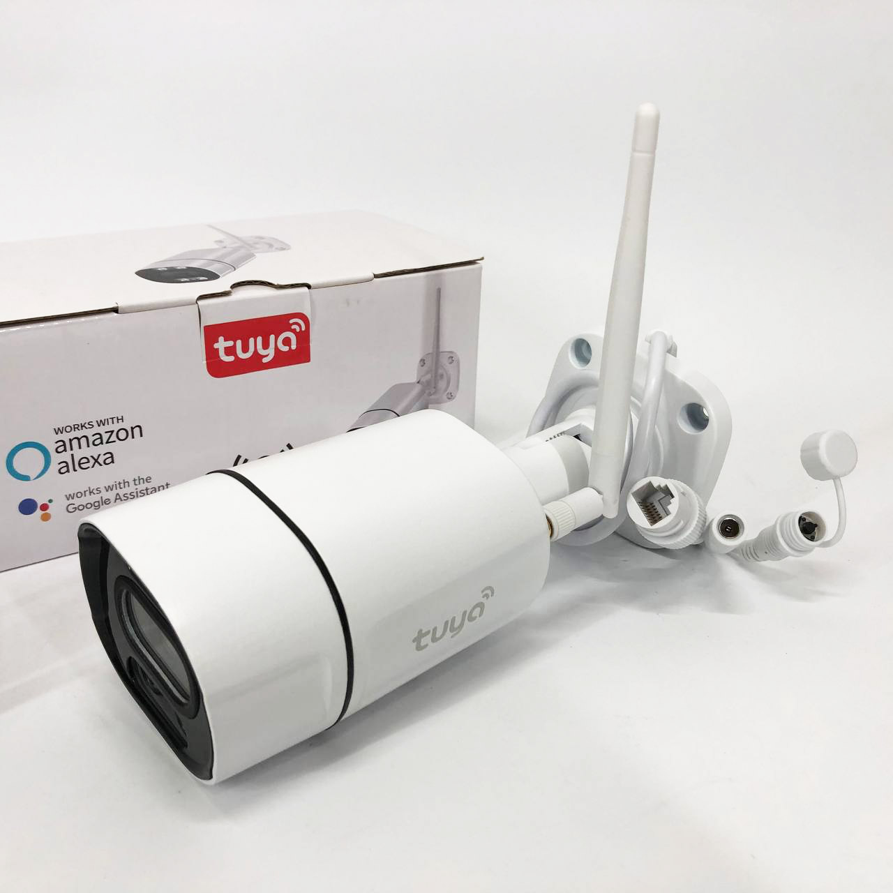 Камера видеонаблюдения Camera C16 TUYA APP WIFI IP 3.0 mp уличная с дистанционным просмотром