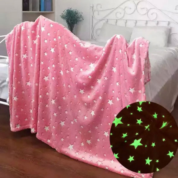Светящийся в темноте плед плюшевое покрывало Blanket kids Magic Star 150х100 см флисовое одеяло. Цвет: розовый