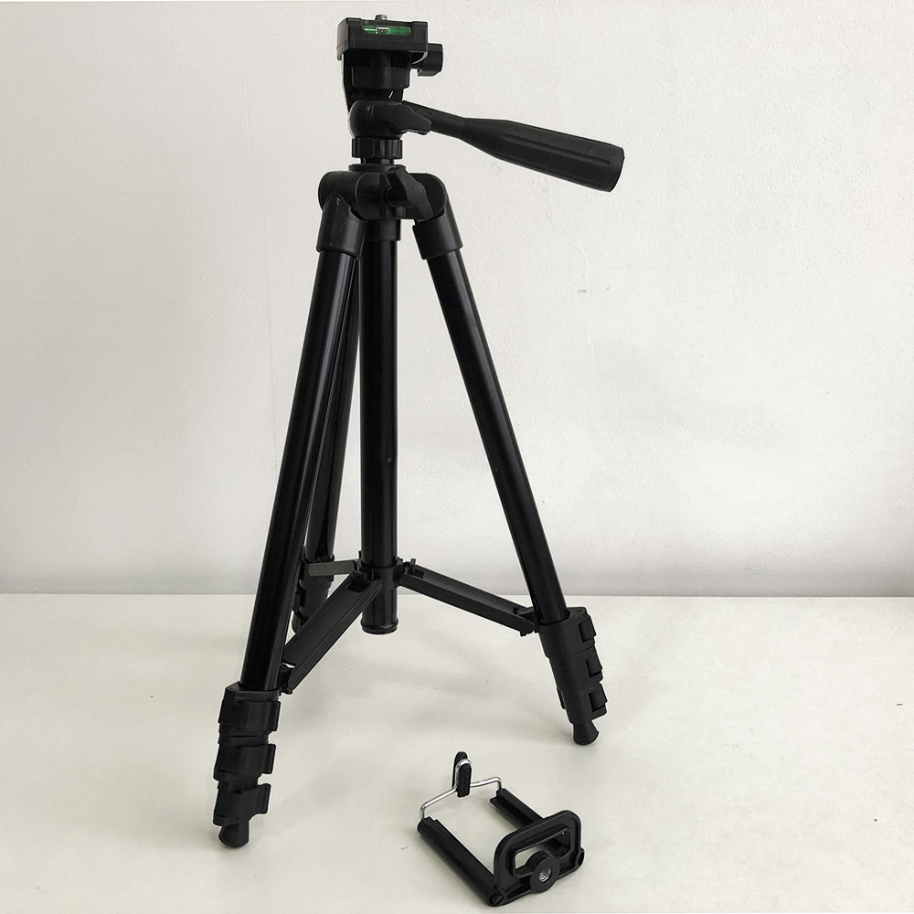 Штатив для телефона и фотоаппарата Tripod 3120 PRO портативный трипод 0,35-1.02м высота. Цвет: черный