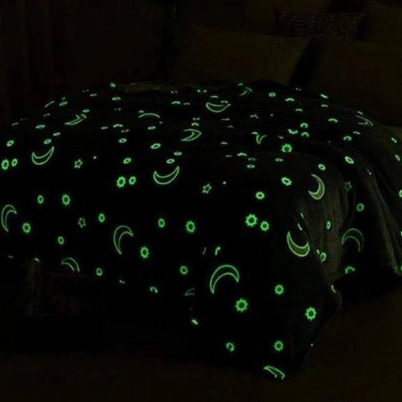 Светящийся в темноте плед плюшевое покрывало Blanket kids Magic Star 150х100 см флисовое одеяло. Цвет: синий
