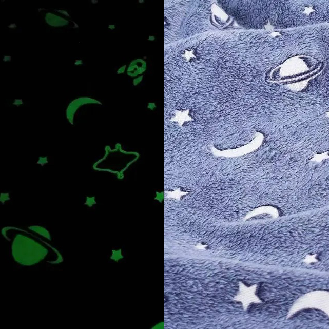 Светящийся в темноте плед плюшевое покрывало Blanket kids Magic Star 150х100 см флисовое одеяло. Цвет: синий