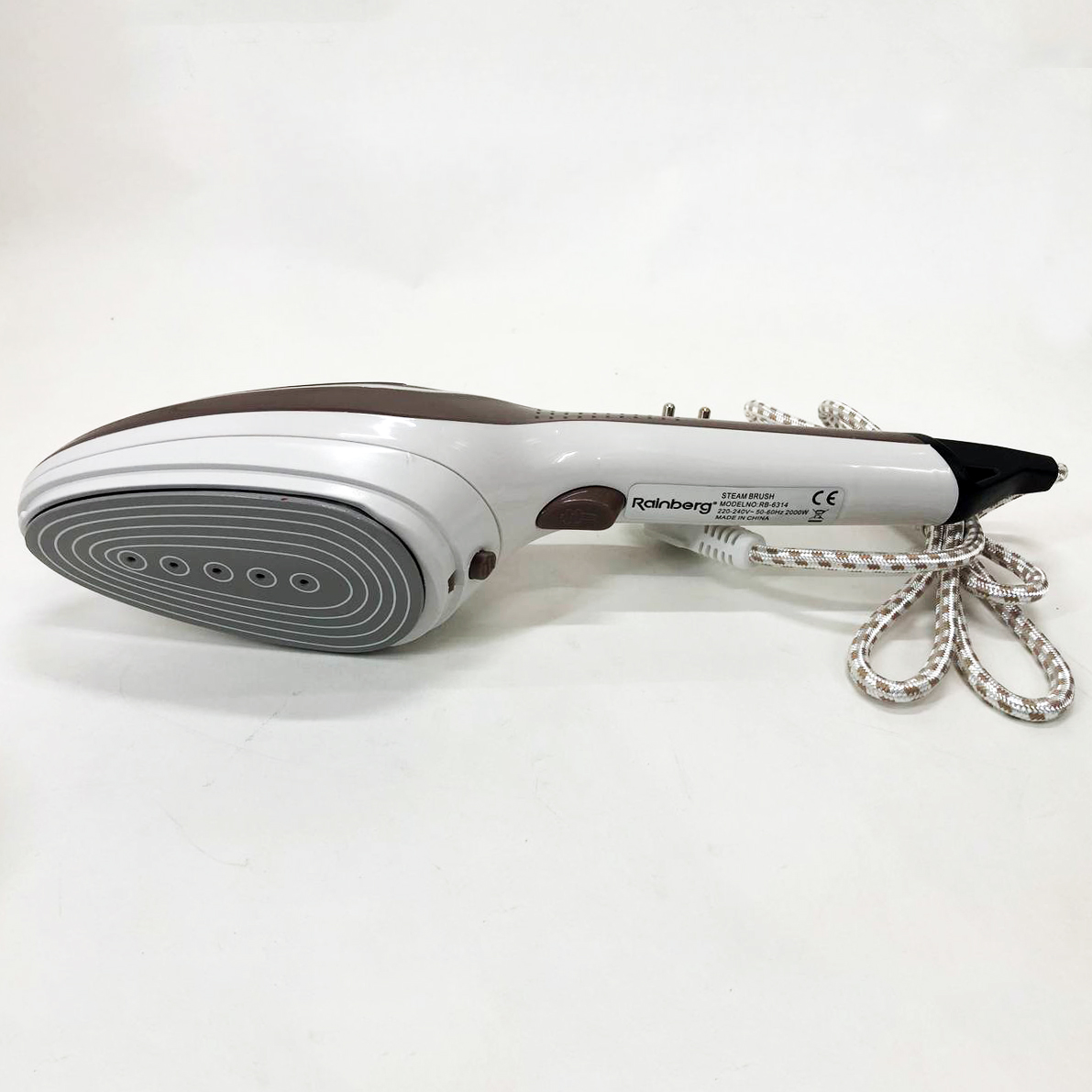 Ручной отпариватель для одежды Rainberg RB-6314 2000 Вт с двумя сменными насадками, паровая щетка