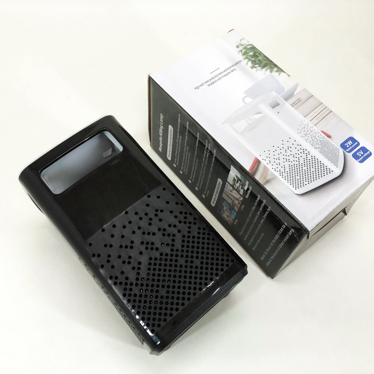 Лампа от комаров USB Bug Zapper Fly. Цвет: черный