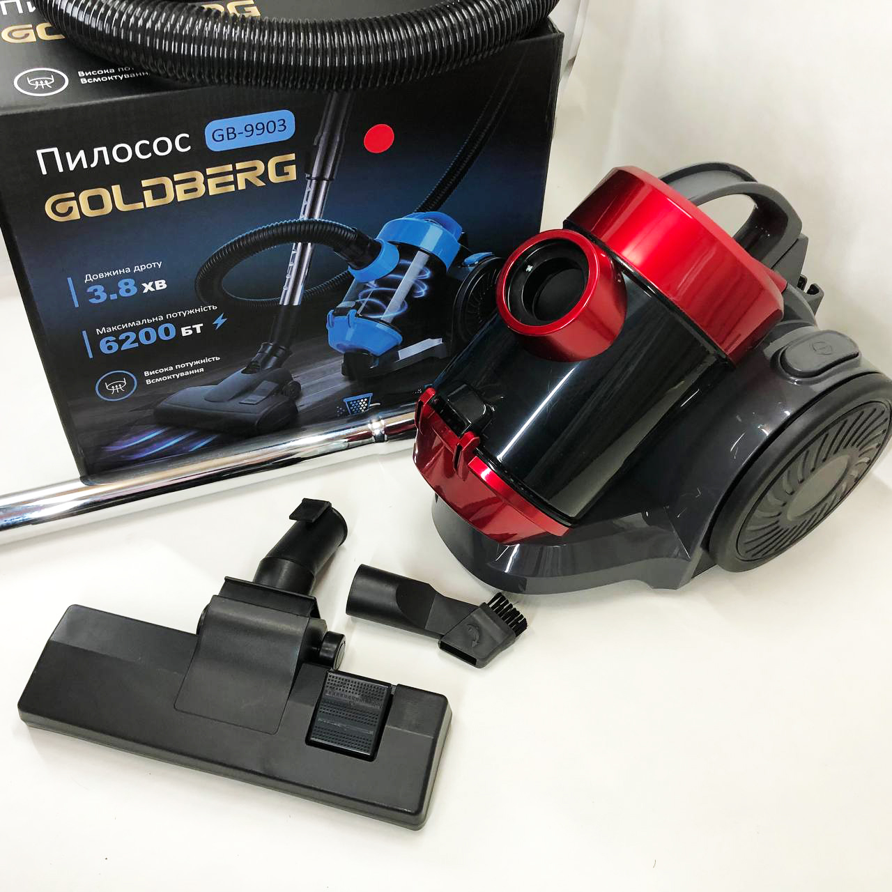 Пылесос вакуумный с контейнером для сбора пыли на 3 л GOLDBERG GB-9903 6200 Вт Мощный. Цвет: красный