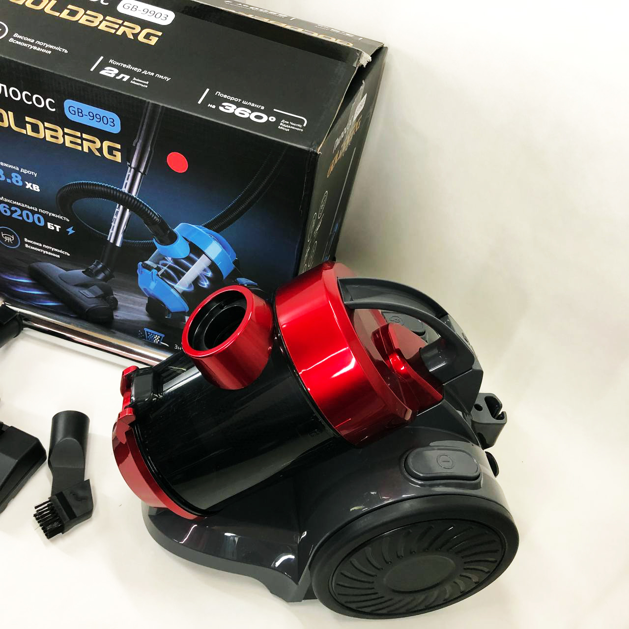 Пылесос вакуумный с контейнером для сбора пыли на 3 л GOLDBERG GB-9903 6200 Вт Мощный. Цвет: красный