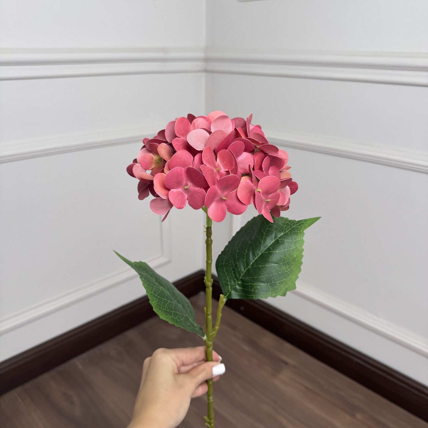 Гортензия латексная искусственная h=70см. d=17 cm 1шт. Цвет: фуксия