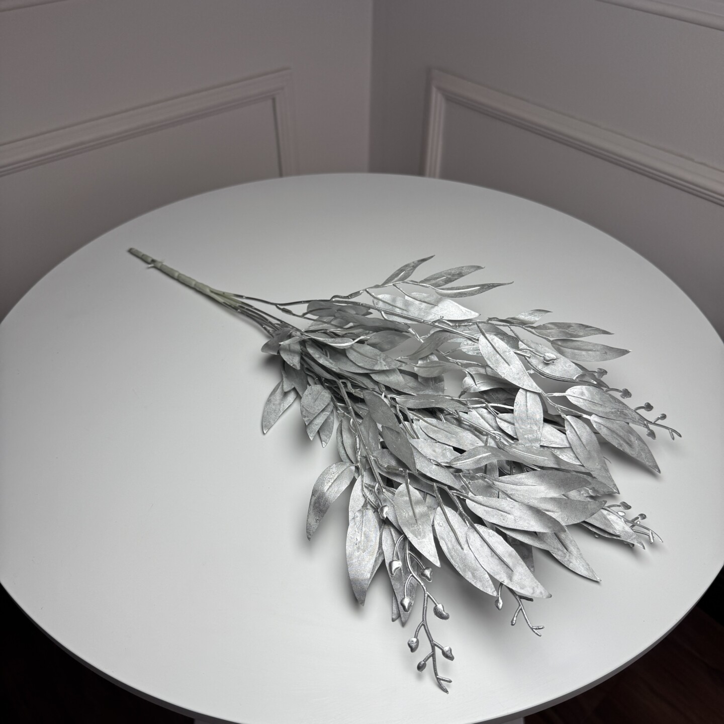 Рускус букет искусственный, В-55 см 5шт/уп. Цвет: серебряный