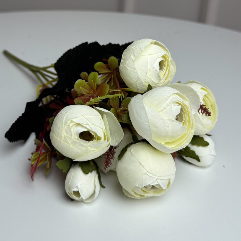 Букет Ранункулюсов искусственный, 30 см, 5 стеблей, 8 цветков/микс (2 букета в уп.). Цвет: белый