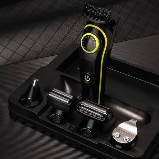 Многофункциональная бритва Kemei KM-696: аккумуляторный триммер с насадками для бороды и волос