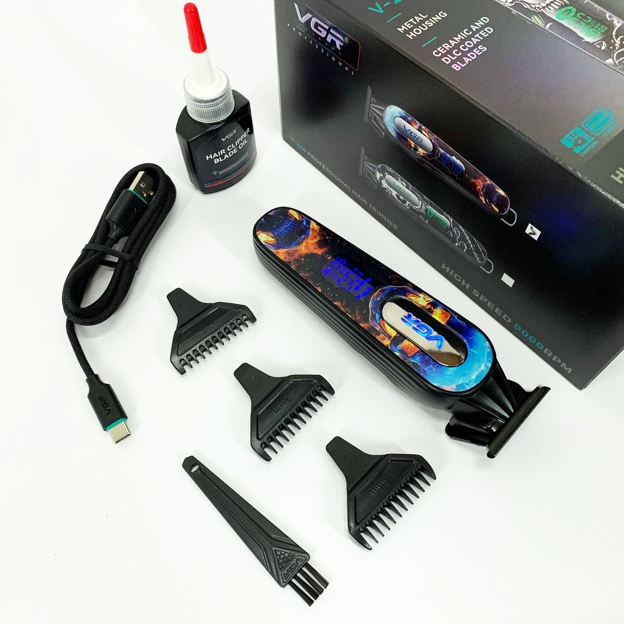 Триммер аккумуляторный для стрижки VGR V-260 RED, 3 насадки, LED дисплей
