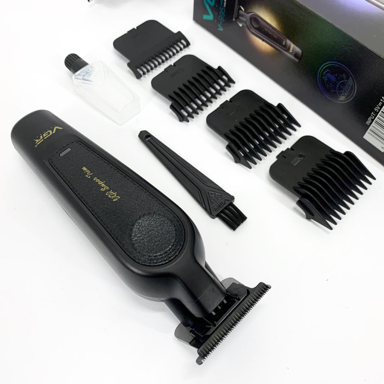 Аккумуляторная машинка для стрижки VGR V-995 + 4 насадки, 2000 мАч, USB