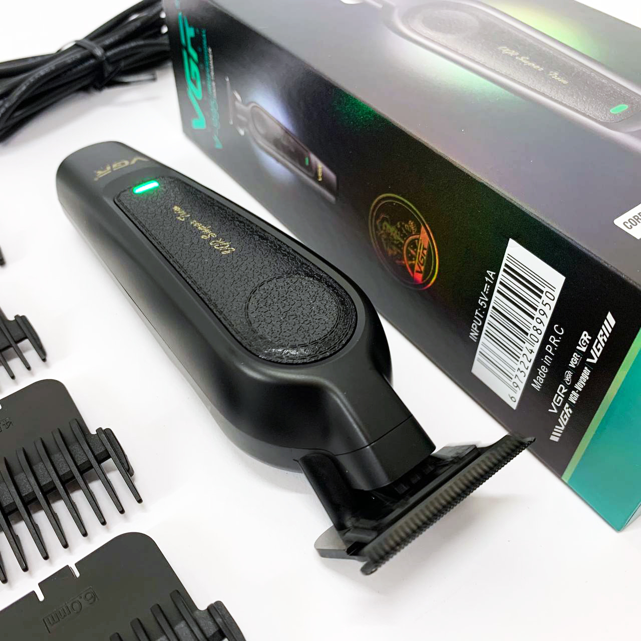 Аккумуляторная машинка для стрижки VGR V-995 + 4 насадки, 2000 мАч, USB