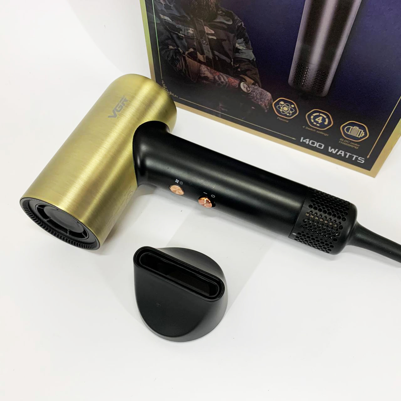 Фен профессиональный VGR V-441 с 3 уровнями обдува и 4 уровнями температуры