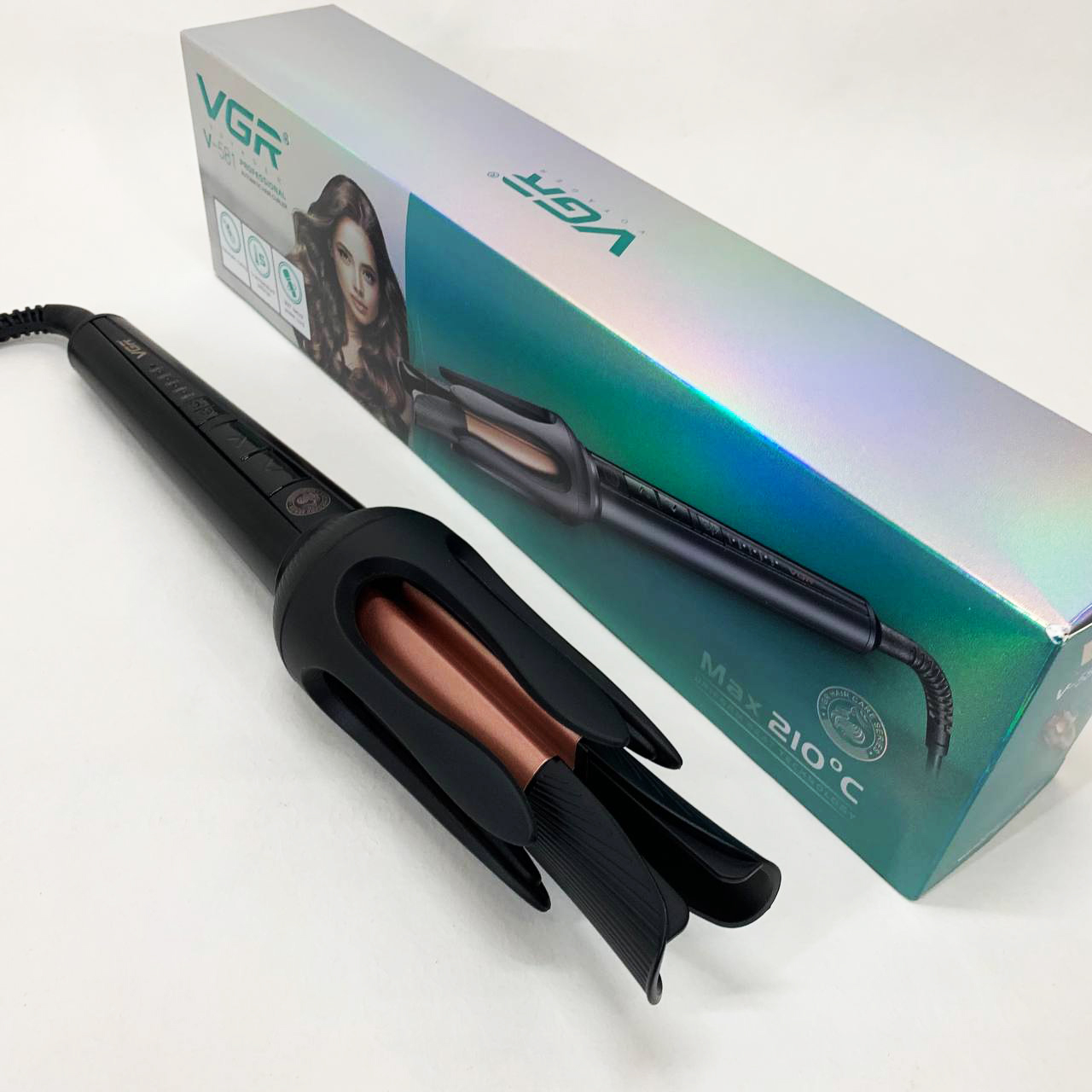 Плойка VGR V-581, температура от 130°C до 210°C, керамическое покрытие, LED дисплей, 45 Вт