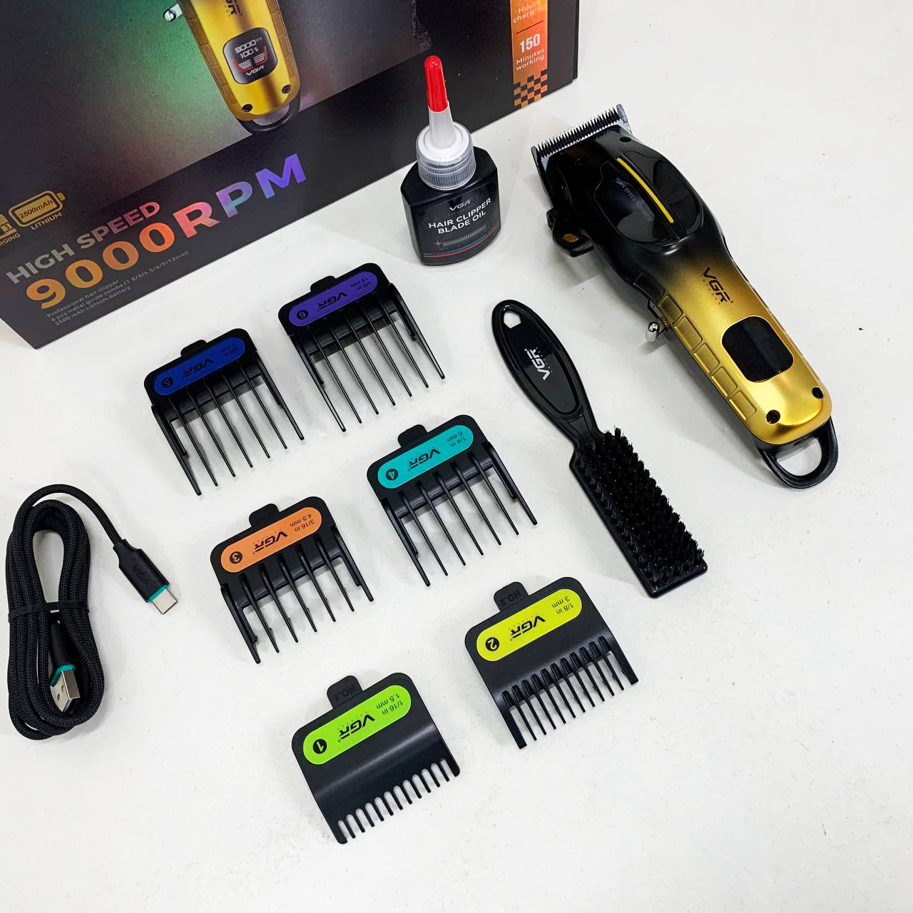 Аккумуляторная машинка для стрижки VGR V-026 GOLD. Цвет: золотой