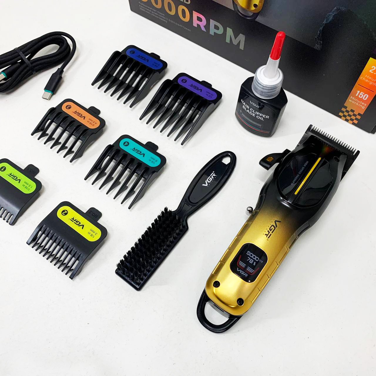 Аккумуляторная машинка для стрижки VGR V-026 GOLD. Цвет: золотой