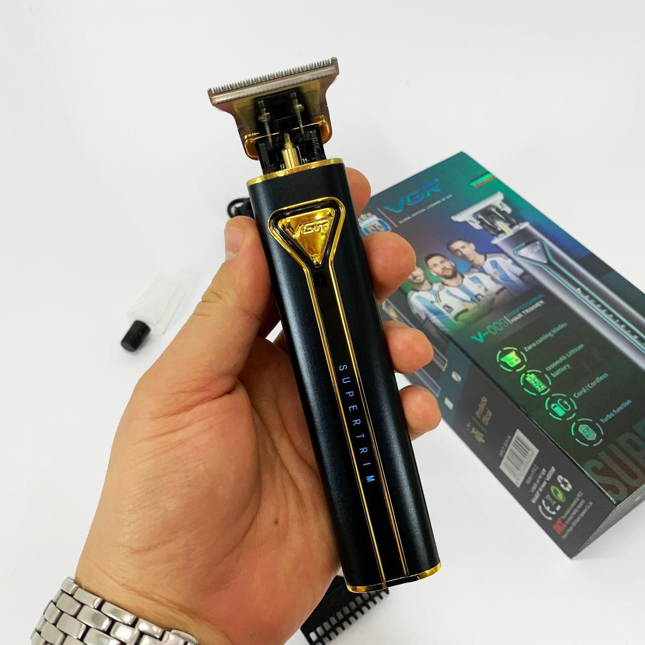 Профессиональная аккумуляторная машинка для стрижки VGR V-009 триммер для бороды и усов. Цвет: золотой