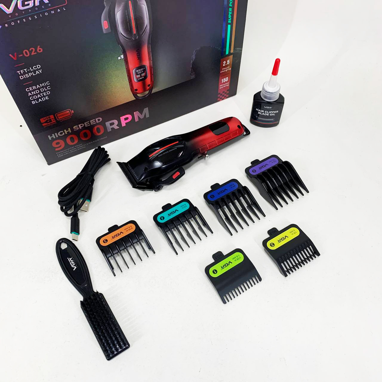 Аккумуляторная машинка для стрижки VGR V-026 RED. Цвет: красный