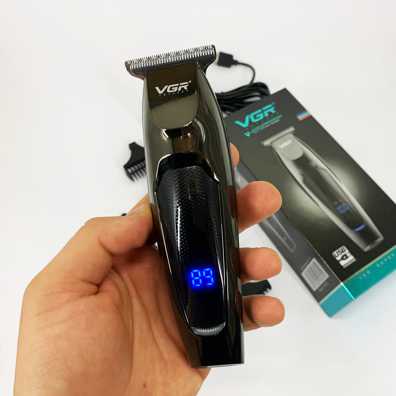 Машинка для стрижки волос VGR V-070 Триммер аккумуляторный с USB и индикатором зарядки
