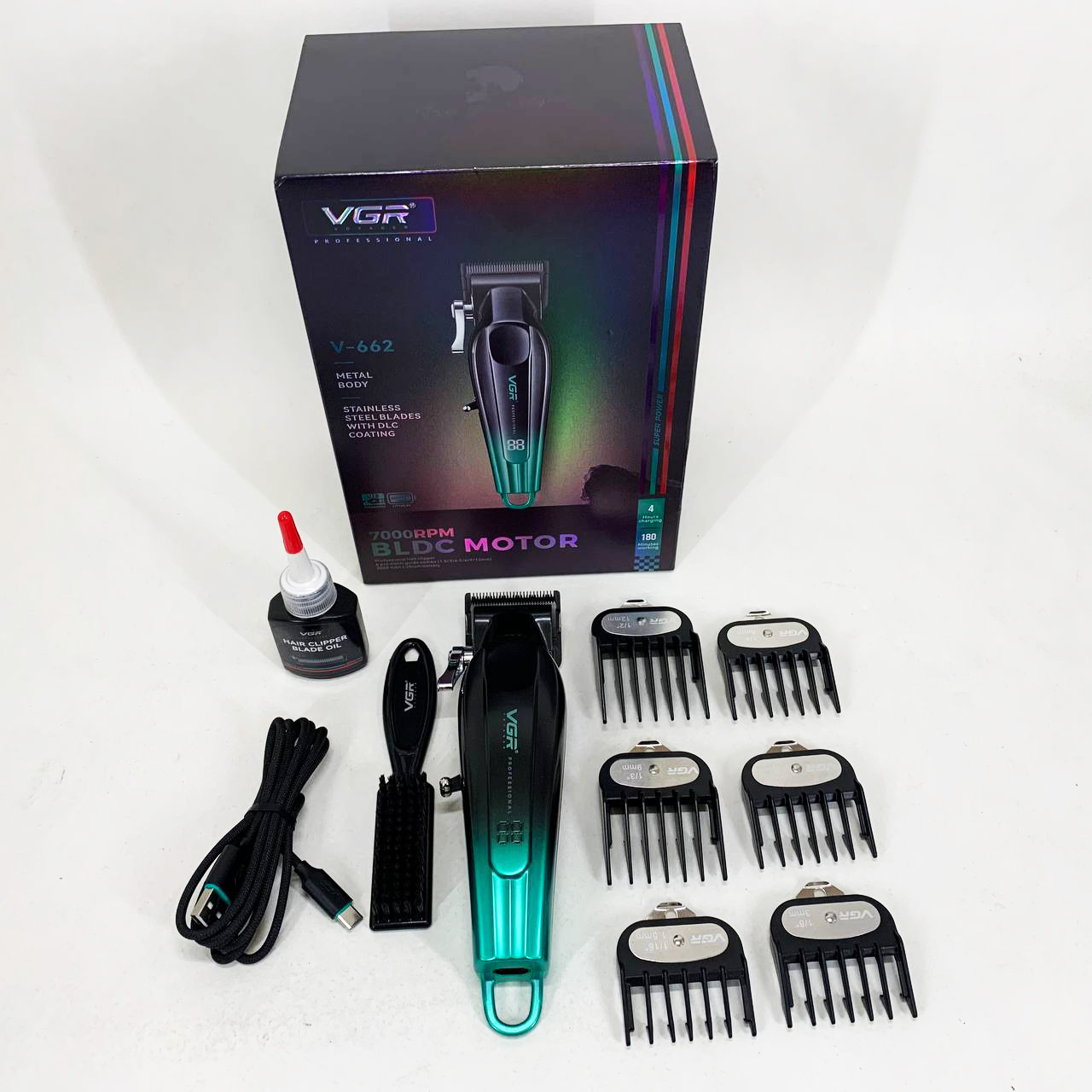 Аккумуляторная машинка для стрижки VGR V-662. Цвет: зеленый