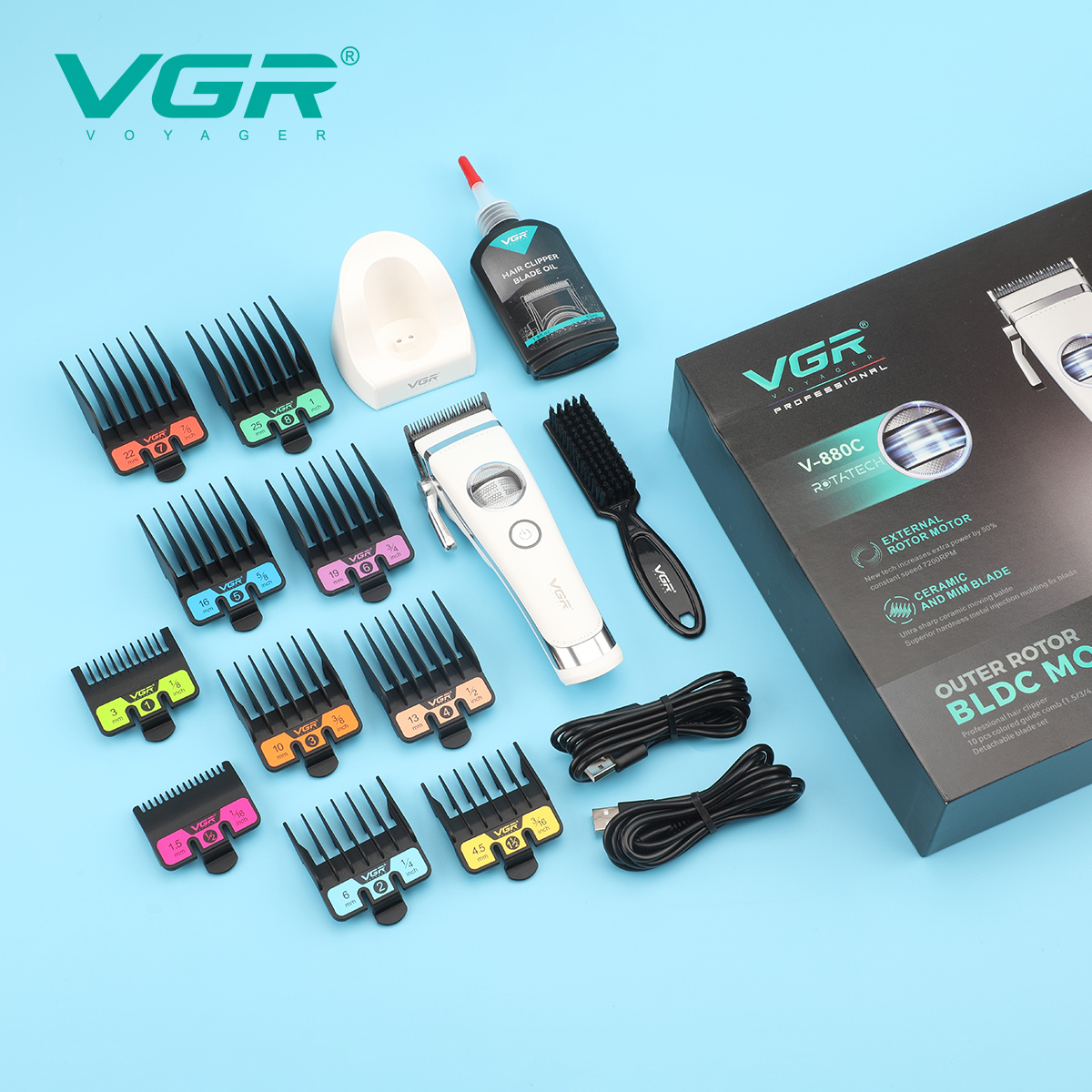 Аккумуляторная машинка для стрижки VGR V-880C. Цвет: белый