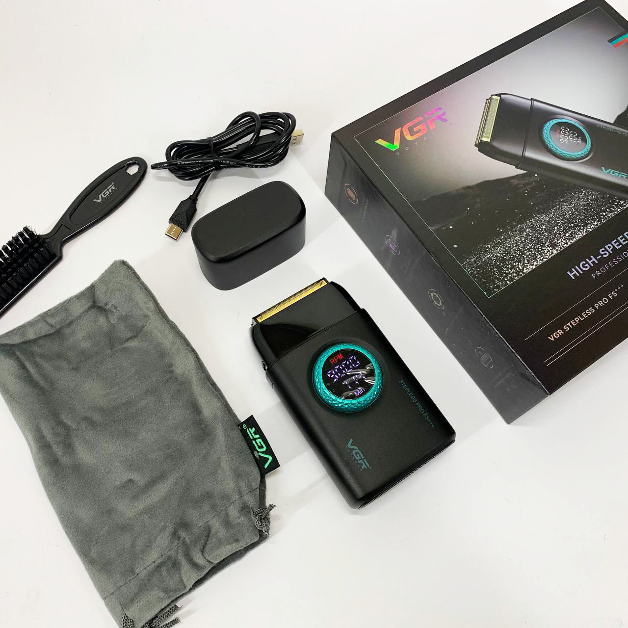 Электробритва VGR V-378 BLACK шейвер, двойное лезвие, регулировка мощности 7000-9000 RPM. Цвет: черный