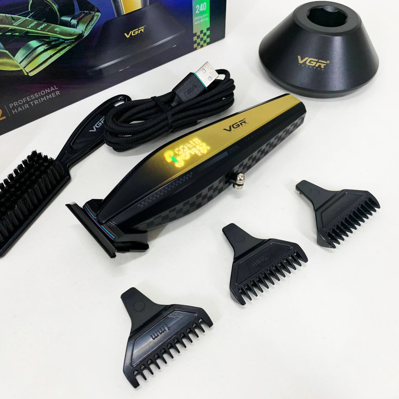 Машинка для стрижки волос с мощным мотором XPRO VGR V-992 GOLD с насадками 1-2-3 мм