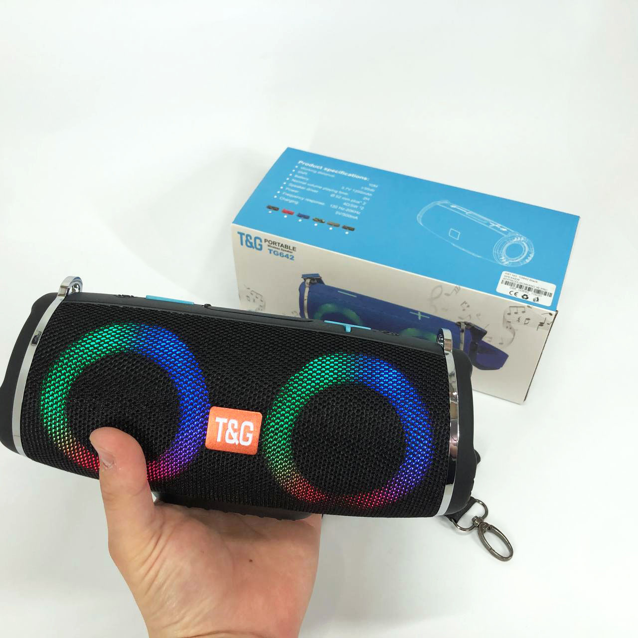 Портативная колонка TG642 с RGB подсветкой и ремешком, аккумуляторная колонка для музыки. Цвет: черный