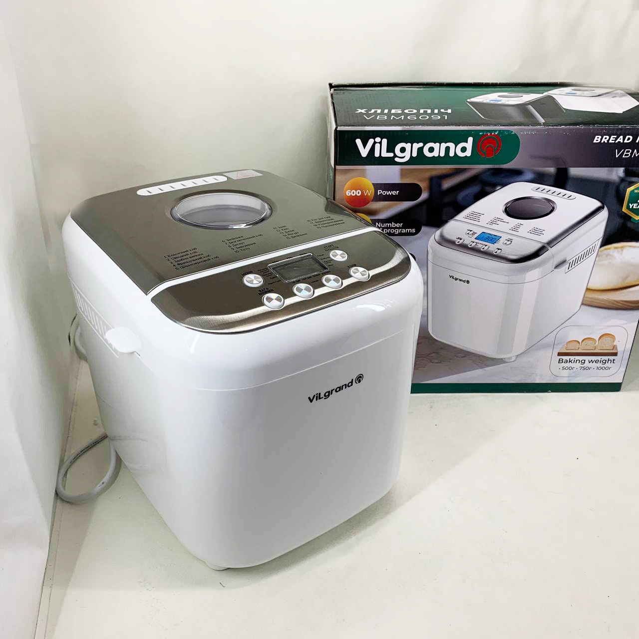 Хлебопечка ViLgrand VBM6091. Цвет: белый