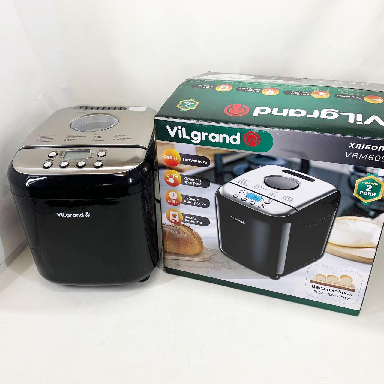 Хлебопечка ViLgrand VBM6091. Цвет: черный