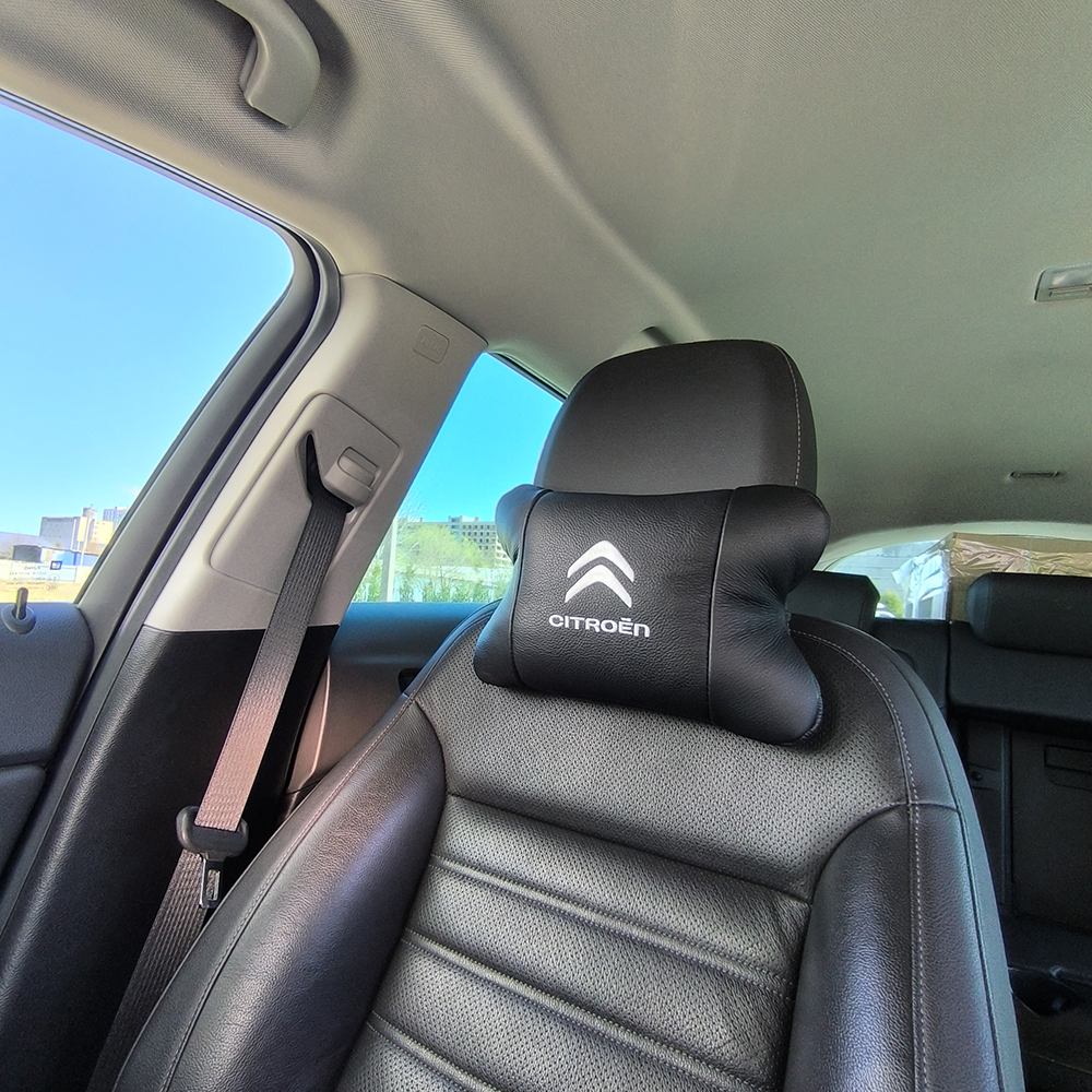 Набор кожаных подушек Citroën из натуральной итальянской кожи + фирменный брелок в подарок