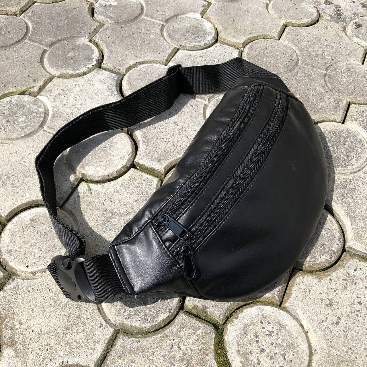 Сумка на пояс из эко-кожи + Профессиональный фонарь POLICE BL-X71-P50