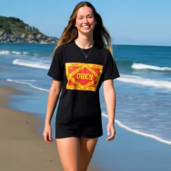 Винтажная фирменная футболка OBEY Trade mark trusted quality