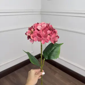 Гортензия латексная искусственная h=70см. d=17 cm 1шт. Цвет: фуксия