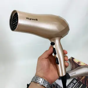 Фен VILGRAND VHD 2424TI. Цвет: бежевый