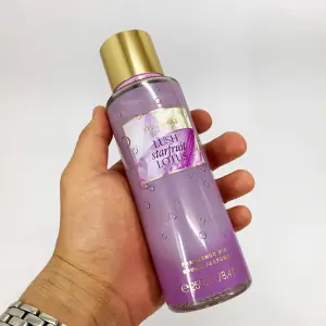 Парфюмированный спрей для тела Victoria's Secret Lush Starfruit Lotus 250 мл, original