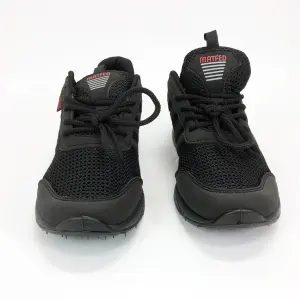 Кроссовки летние. Размер 42. Цвет: черный