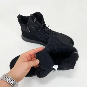 Ботинки мужские утепленные 43р 28см Высокие кроссовки термо, Удобные качественные зимние кроссовки